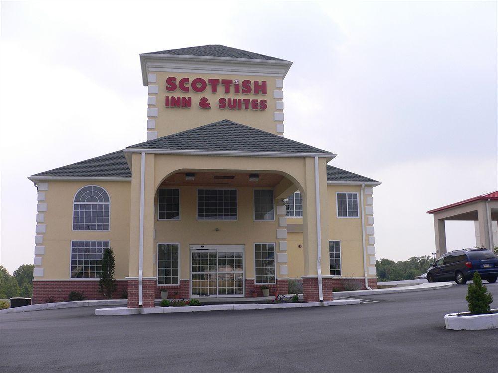 Super 8 By Wyndham Harrisburg Hershey North Exterior foto