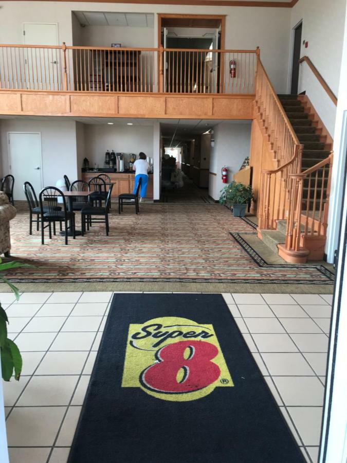 Super 8 By Wyndham Harrisburg Hershey North Exterior foto